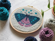 Load image into Gallery viewer, Oxford punch needle start kit - Amethyst