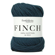 Load image into Gallery viewer, Fiddlesticks Hand Knitting Yarn - FINCH 71g