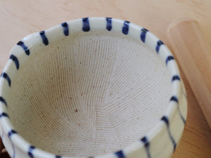 Japanese Ceramic Mortar and Pestle 小丸十草胡麻すり鉢