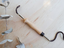Load image into Gallery viewer, Lavor adjustable punch needle - ergonomic long handle